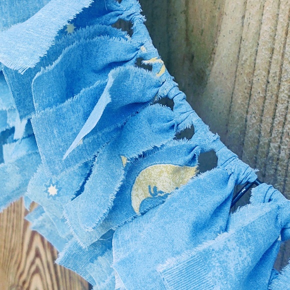 HAND CRAFTED FABRIC RAG WREATH BLUE MOON SUN & STARS SHABBY CHIC NURSERY DECOR - Picture 8 of 9